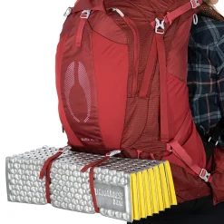 Aura AG 65 Women M/L - Trekkingrucksack 82 cm (berry sorbet red)
