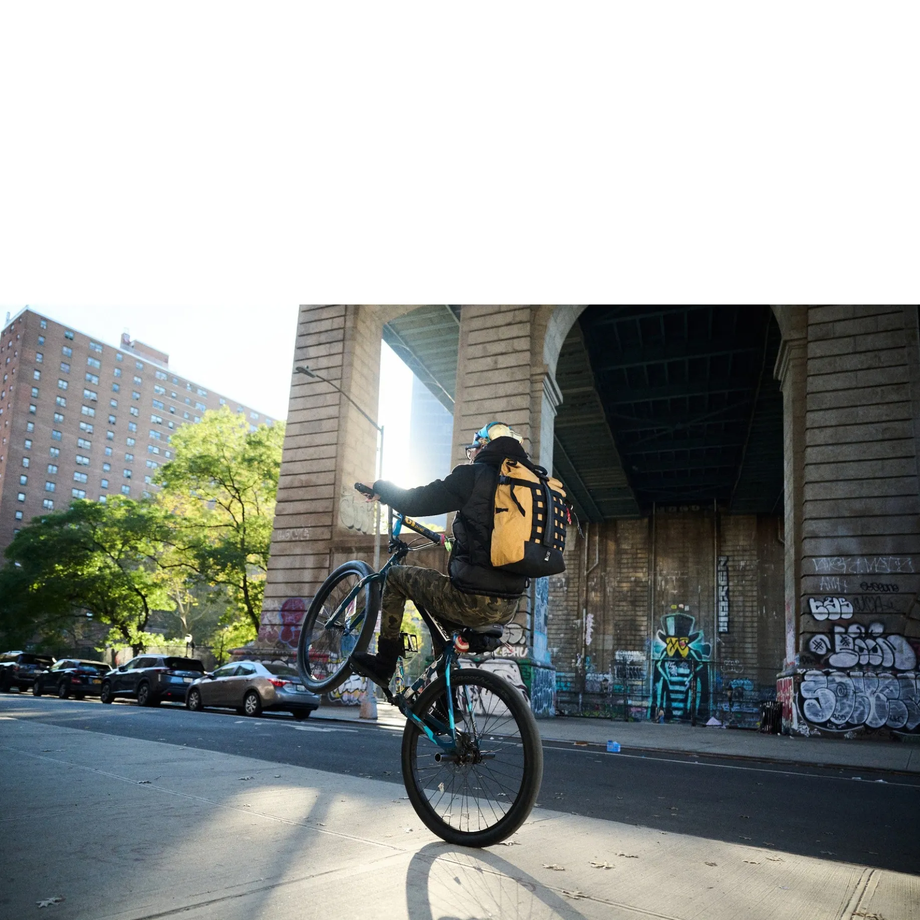 Barrage 18L - Bike Rucksack 15" 44.5 cm (amber x)