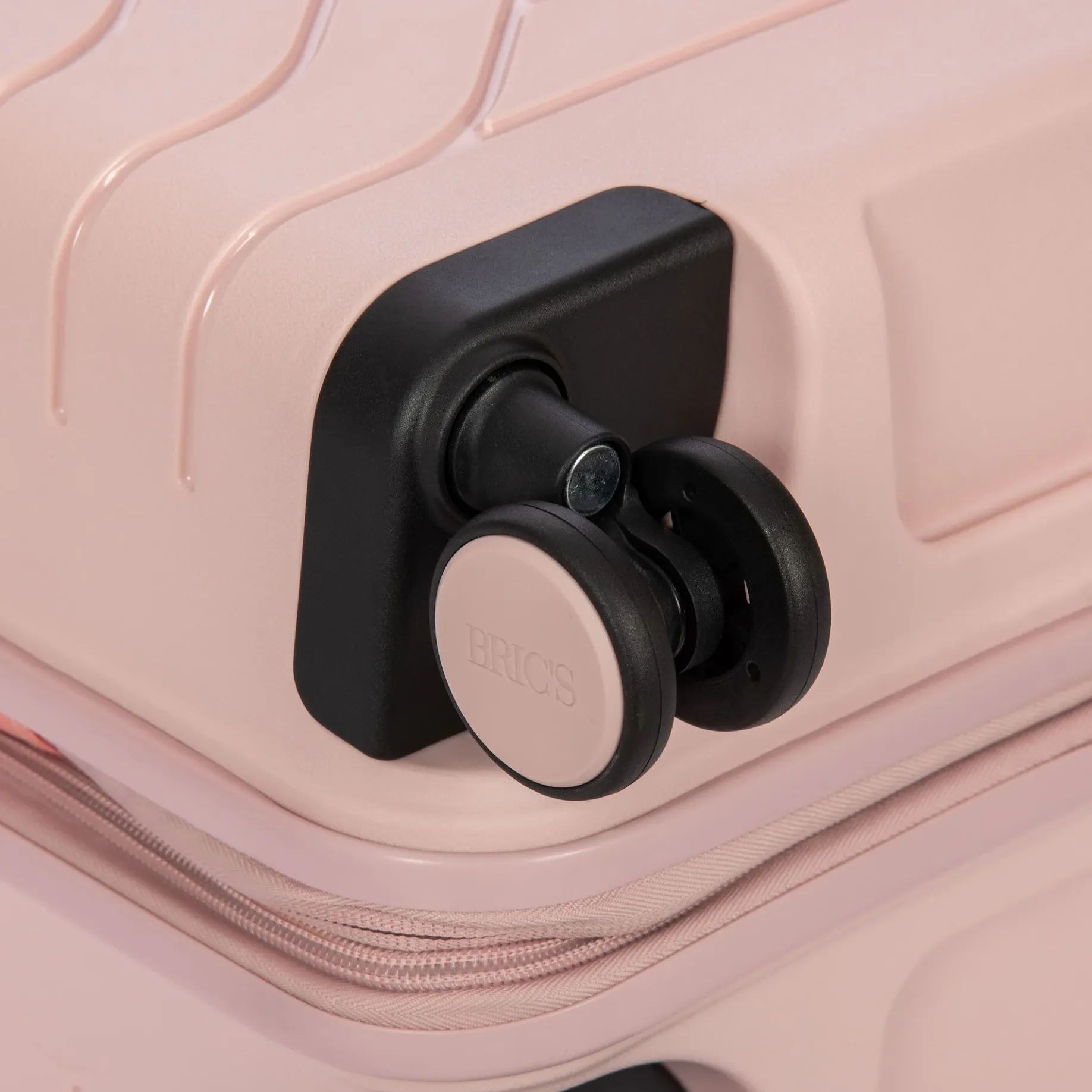 BY Ulisse - 4-Rollen-Kabinentrolley 55 cm erw. (pearl pink)