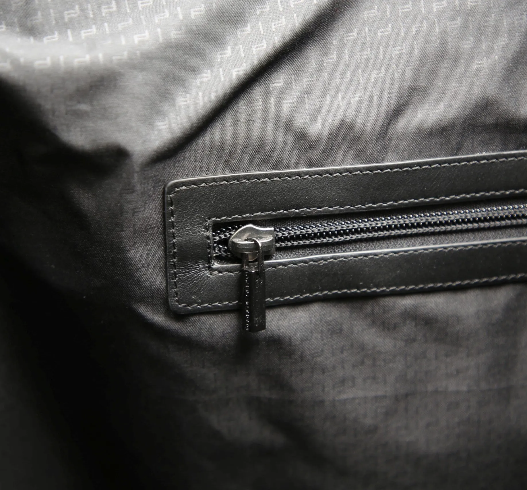 Carbon - Weekender 50 cm (black)