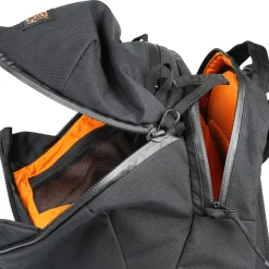 Catalyst 26 - Rucksack 17