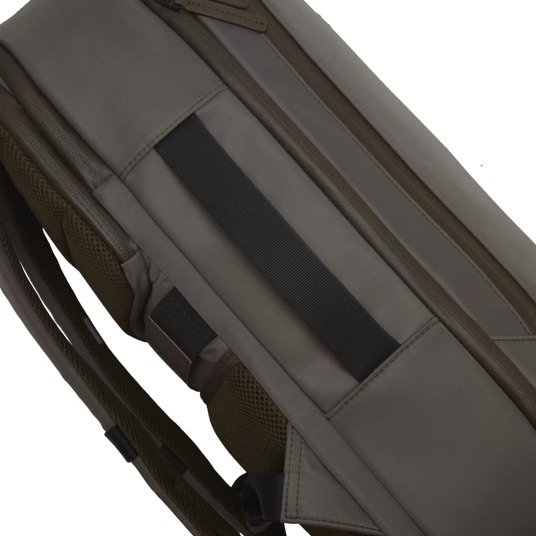 Gion - Reiserucksack 15" 49 cm (dark olive)