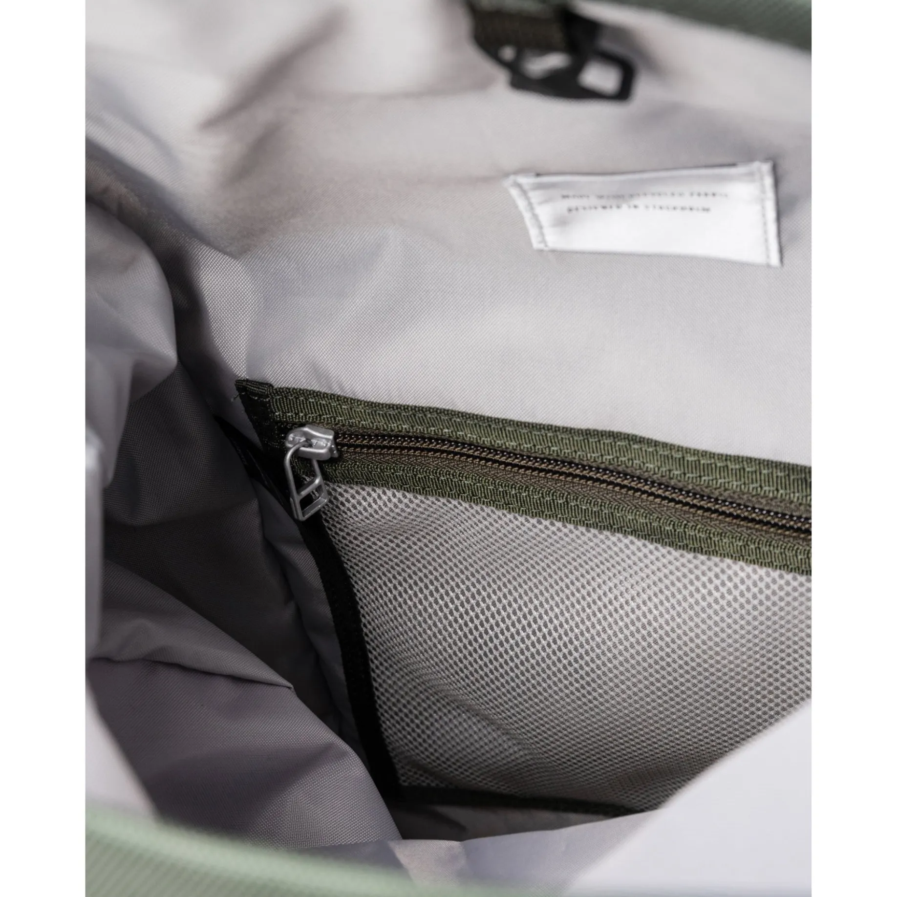 Ilon - Rucksack 14" 60 cm erw. (dawn green)
