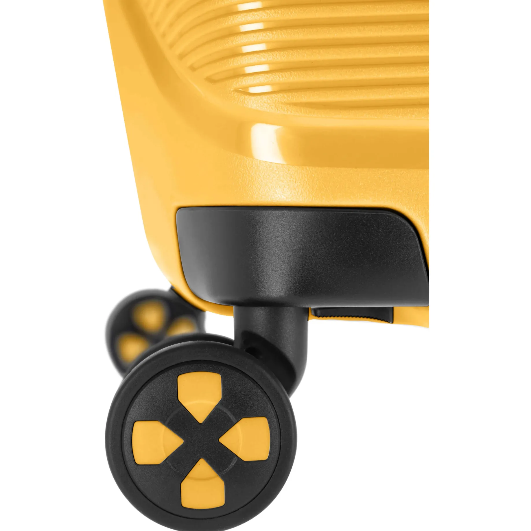 IP1 - 4-Rollen-Kabinentrolley 55 cm S mit USB Port (Sunset yellow)