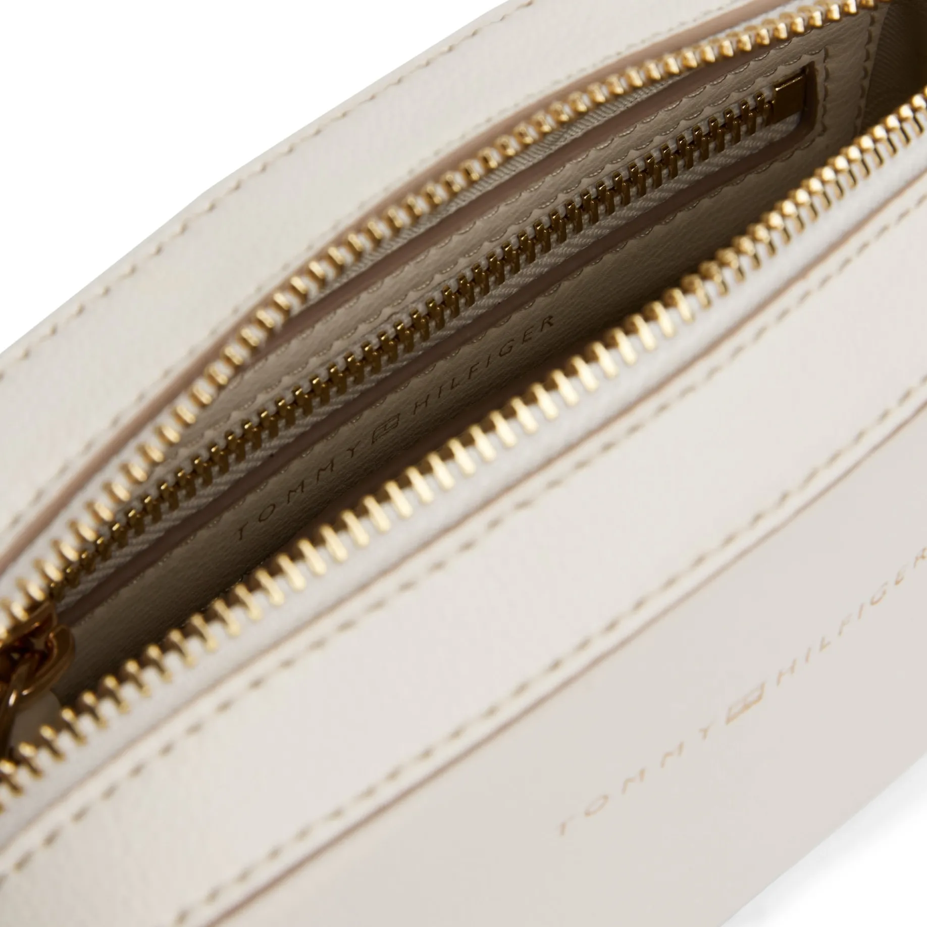 Logo Tape Camera - Umhängetasche 19.5 cm (ivory petal)