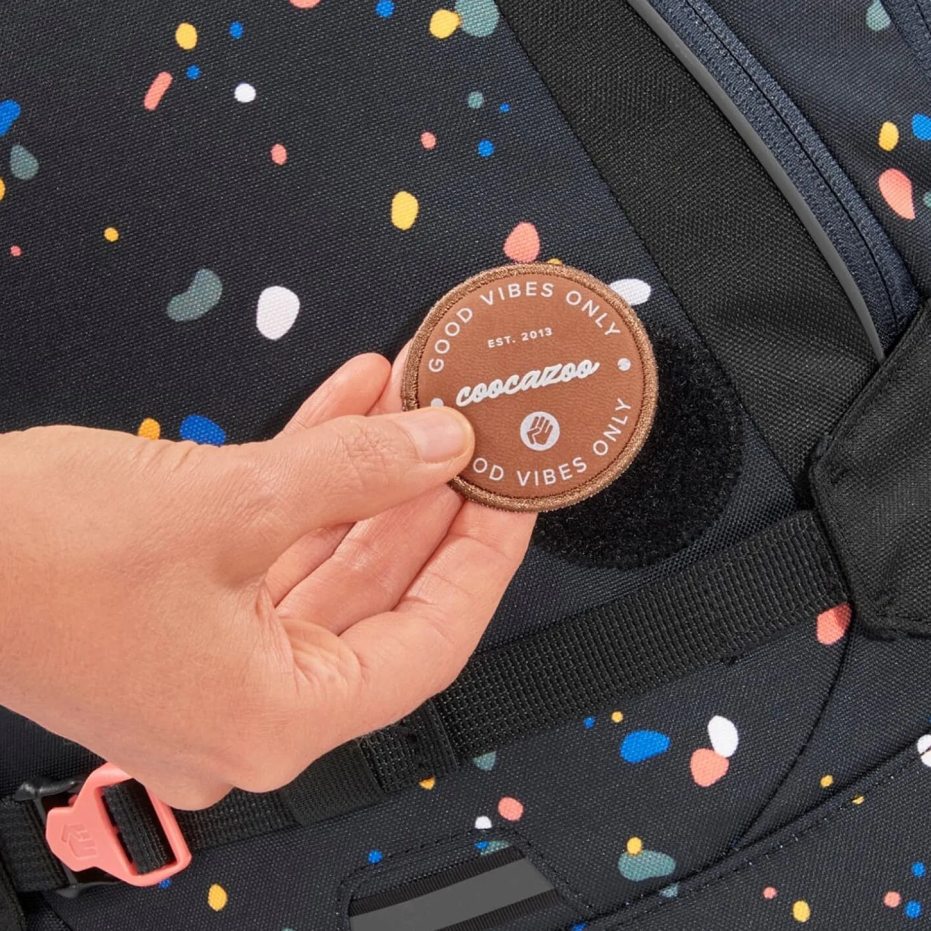 Mate - Schulrucksack 44 cm (Sprinkled Candy)