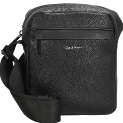 Must - Umhängetasche S 20 cm (ck black)