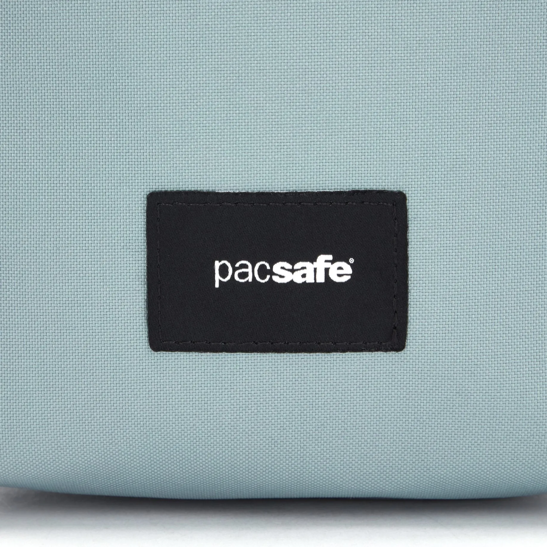 pacsafe GO Festival Crossbody - Umhängetasche 23 cm RFID (fresh mint)