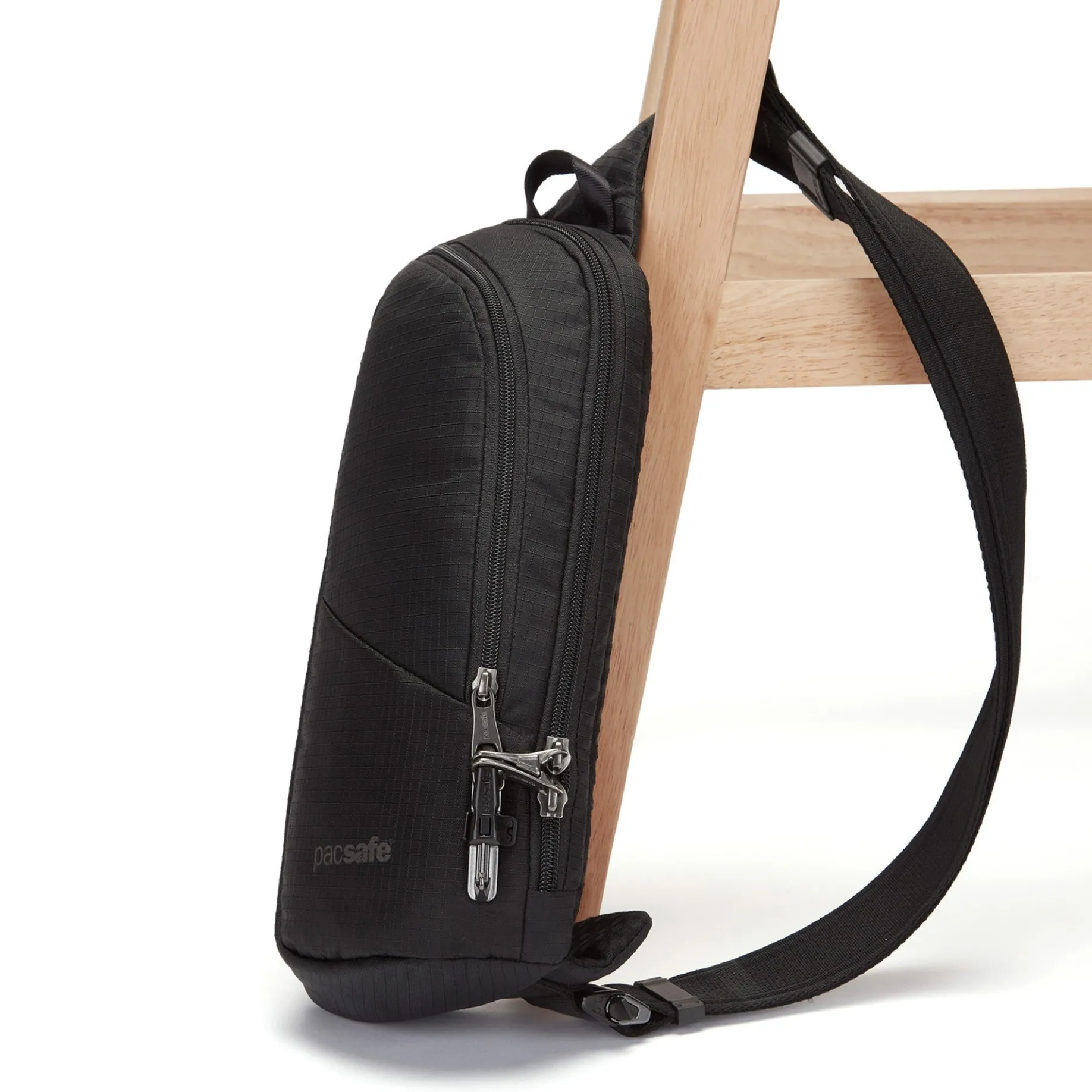 pacsafe Vibe 150 - Umhängetasche 33 cm RFID (black)