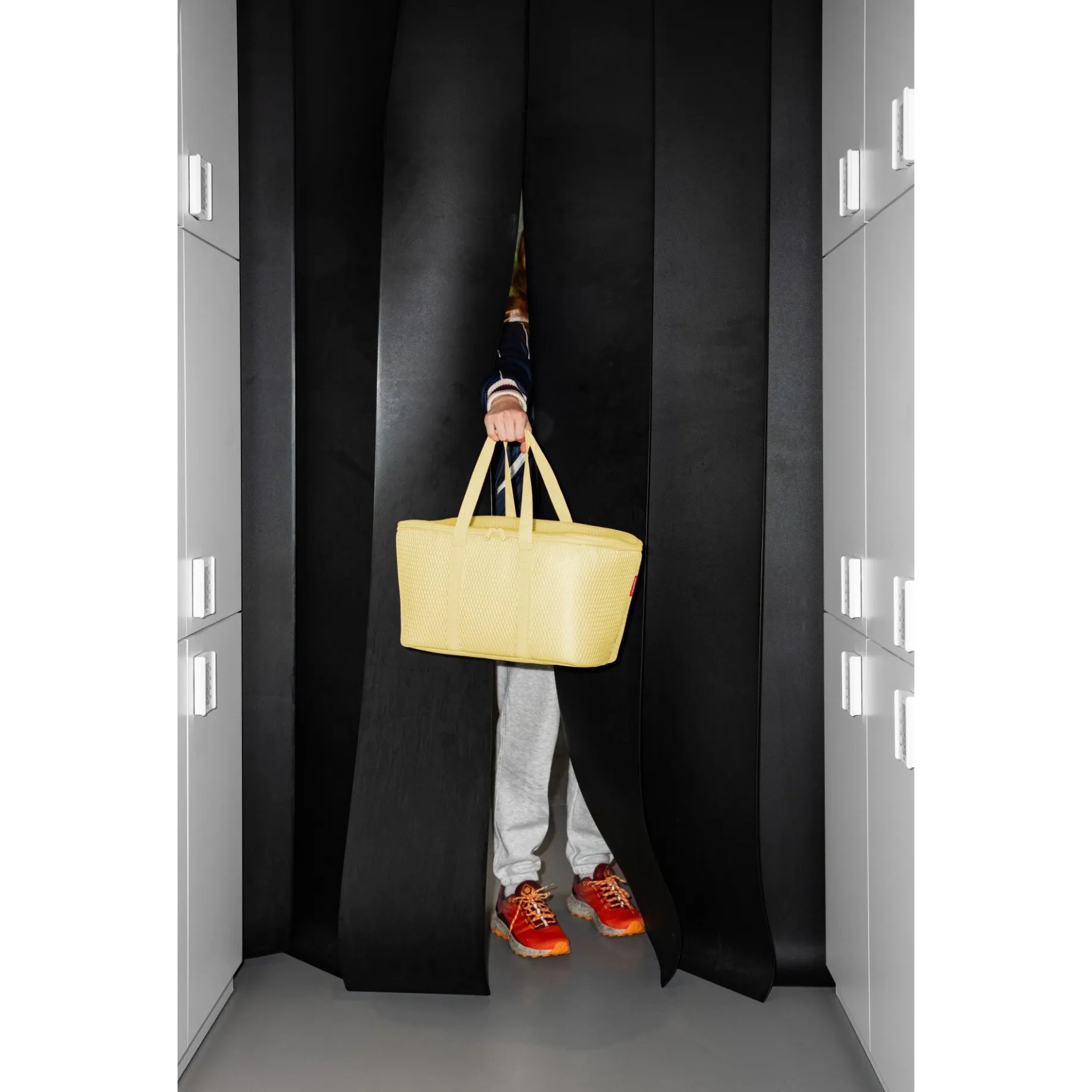 reisenthel thermo coolerbag - Kühltasche 44.5 cm (mesh lemon)