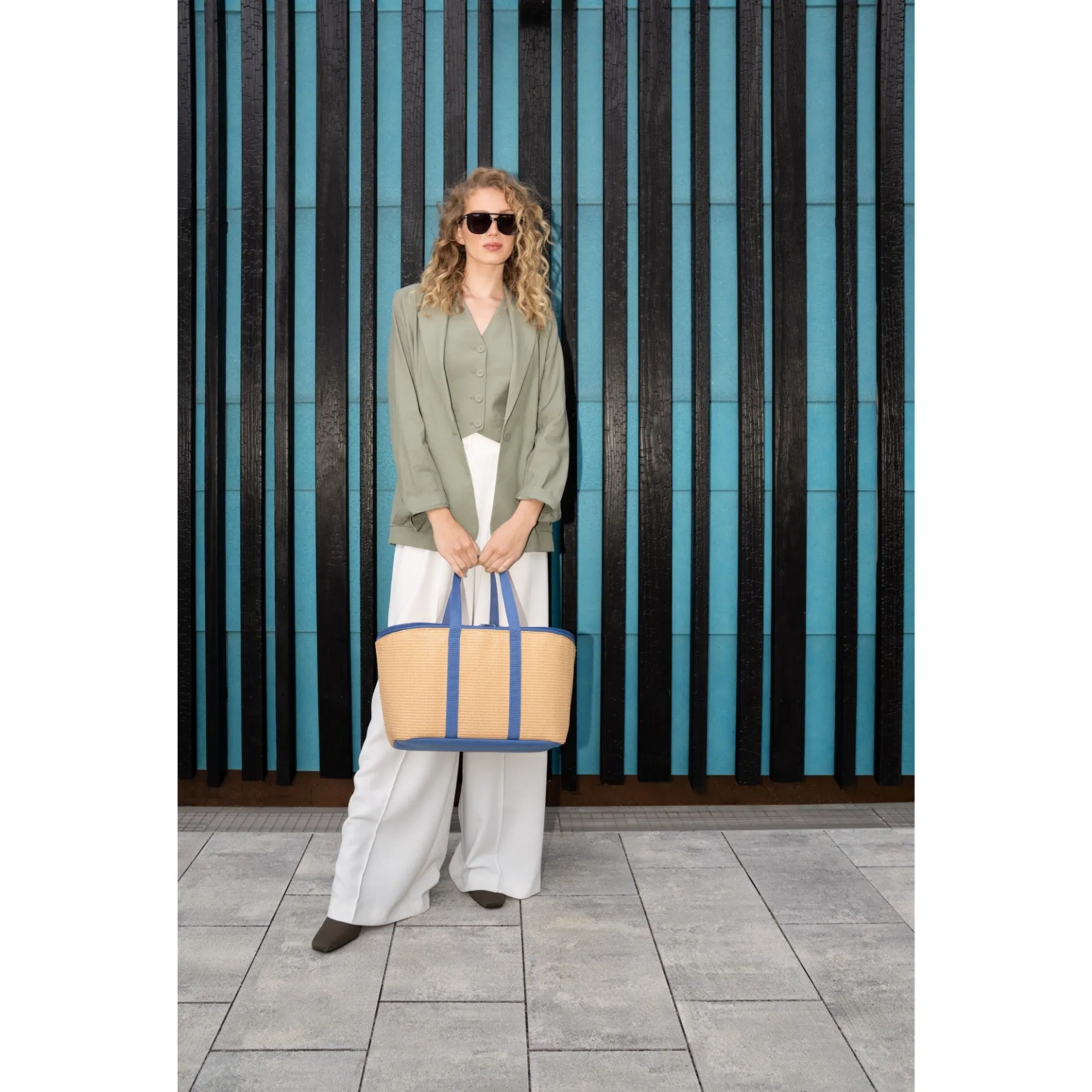 reisenthel thermo coolerbag - Kühltasche 44.5 cm (raffia blue)