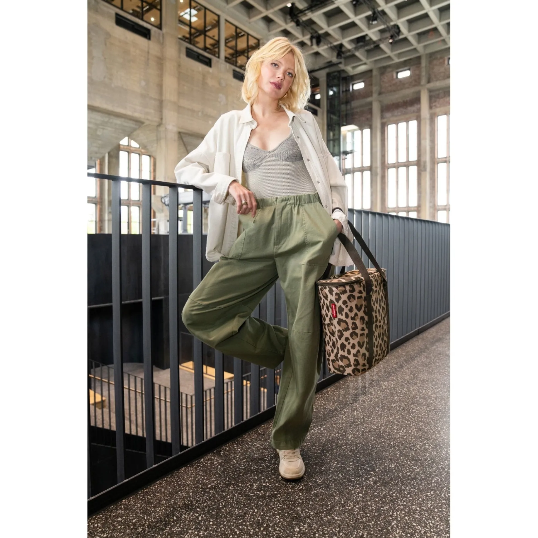 reisenthel thermo shopper - Kühltasche 38 cm (leo macchiato)