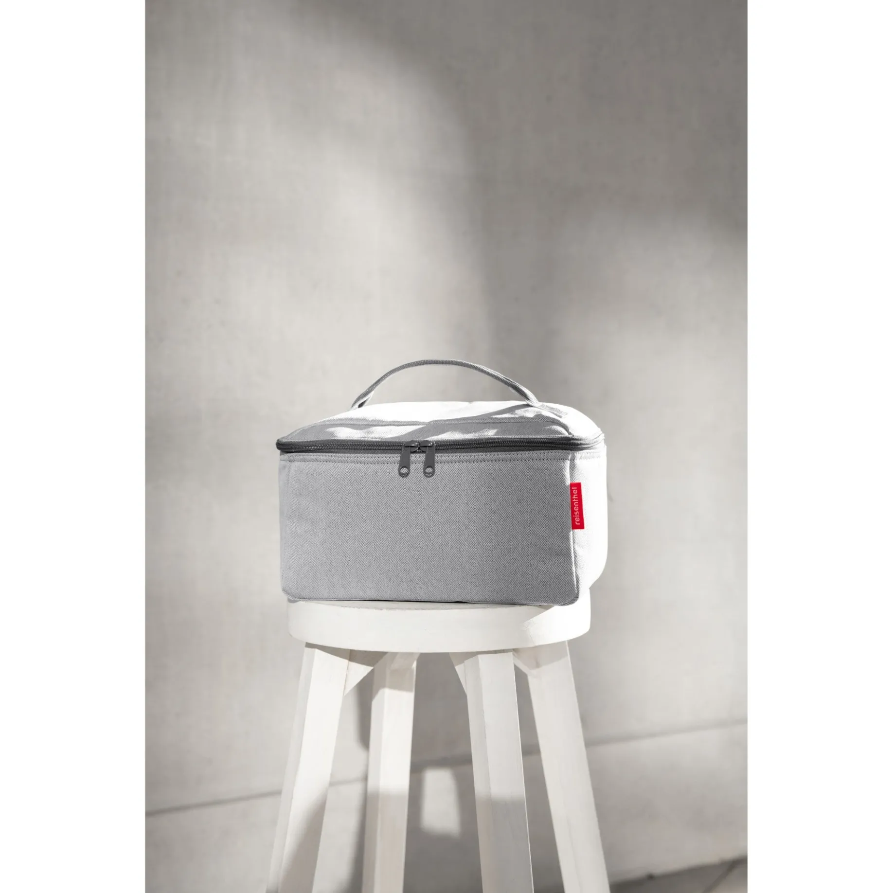 reisenthel travelling - Beautycase 27 cm (herringbone grey)
