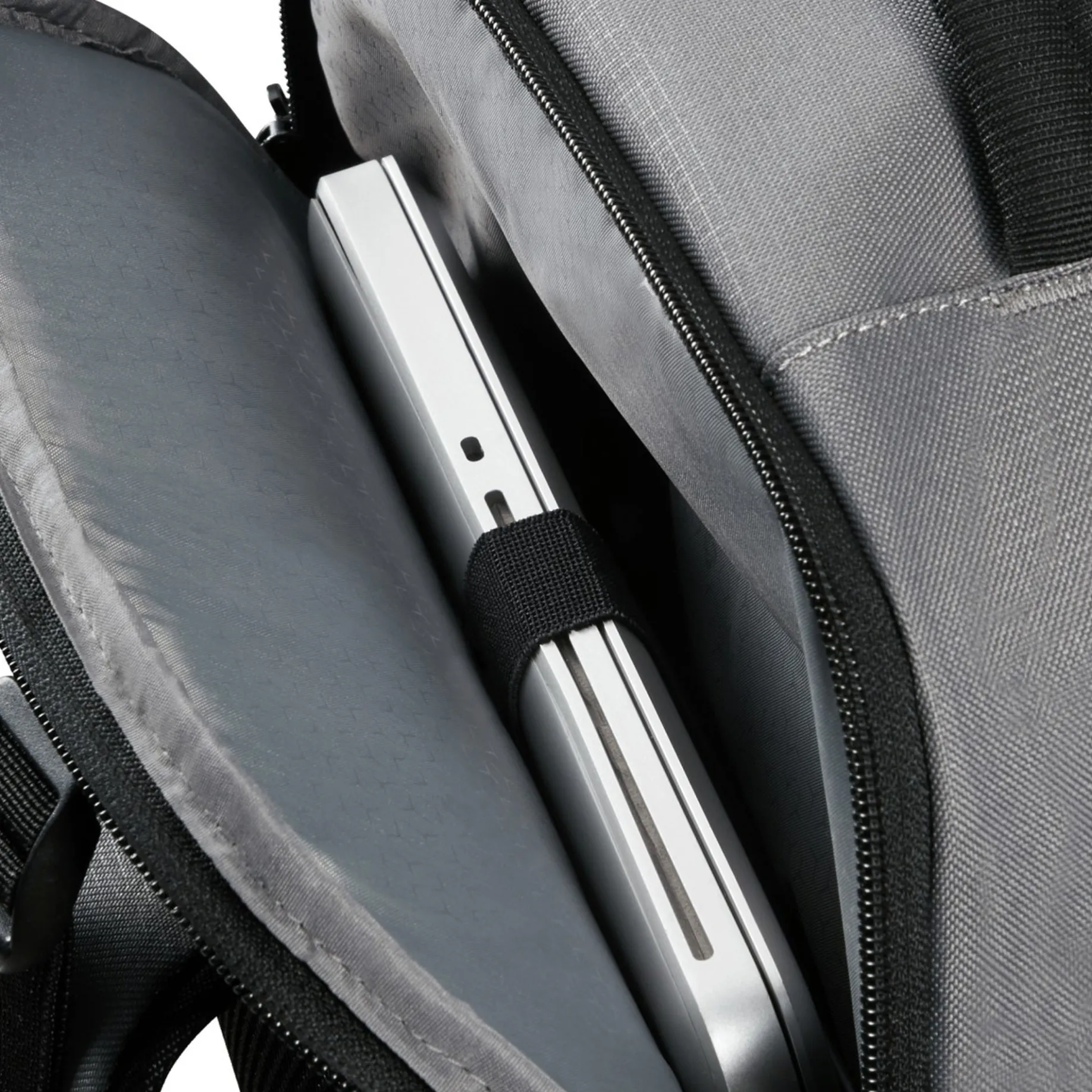 Roader - Reiserucksack S 17.3" 57 cm USB (drifter grey)