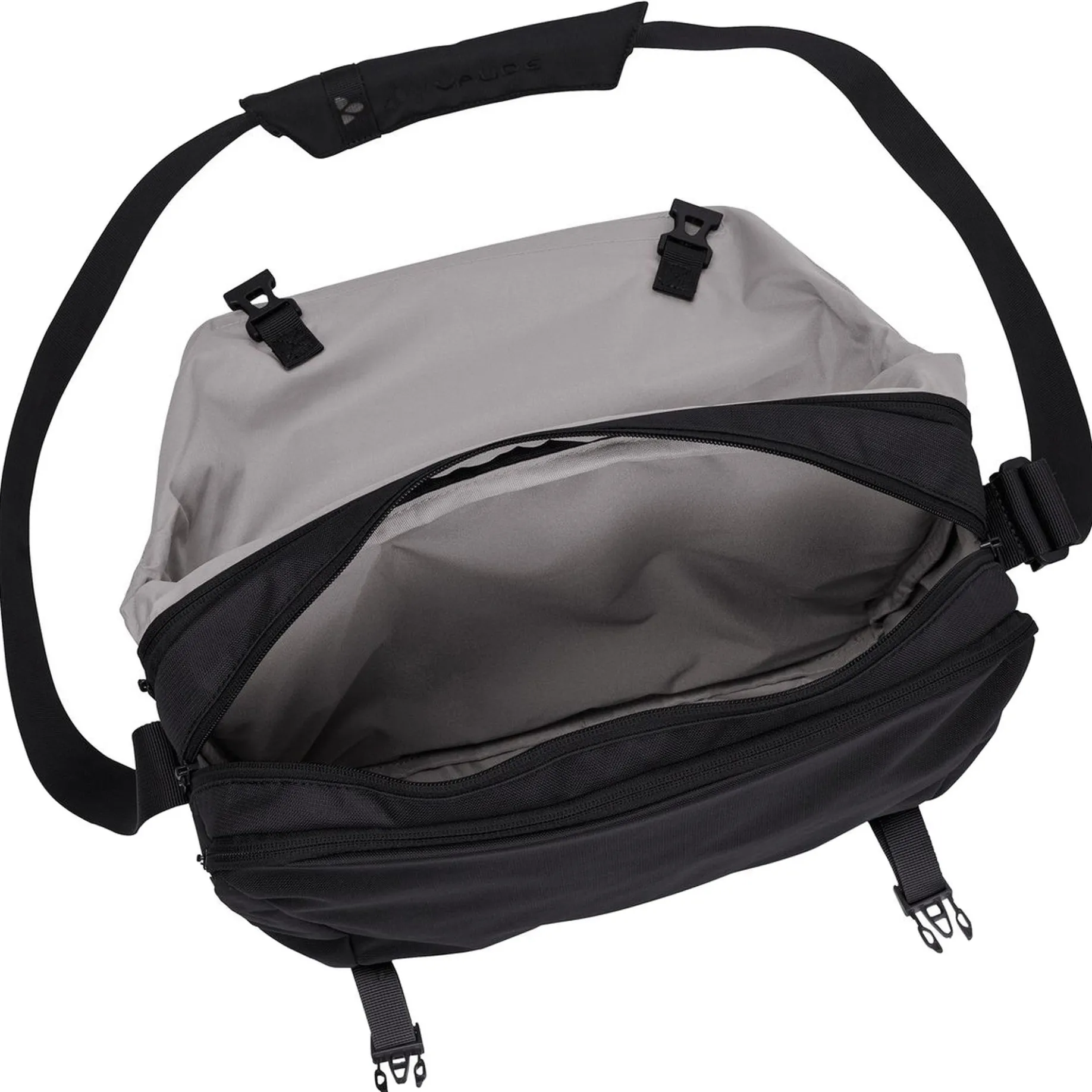 Rom III - Umhängetasche M 13.3" 35 cm (black)