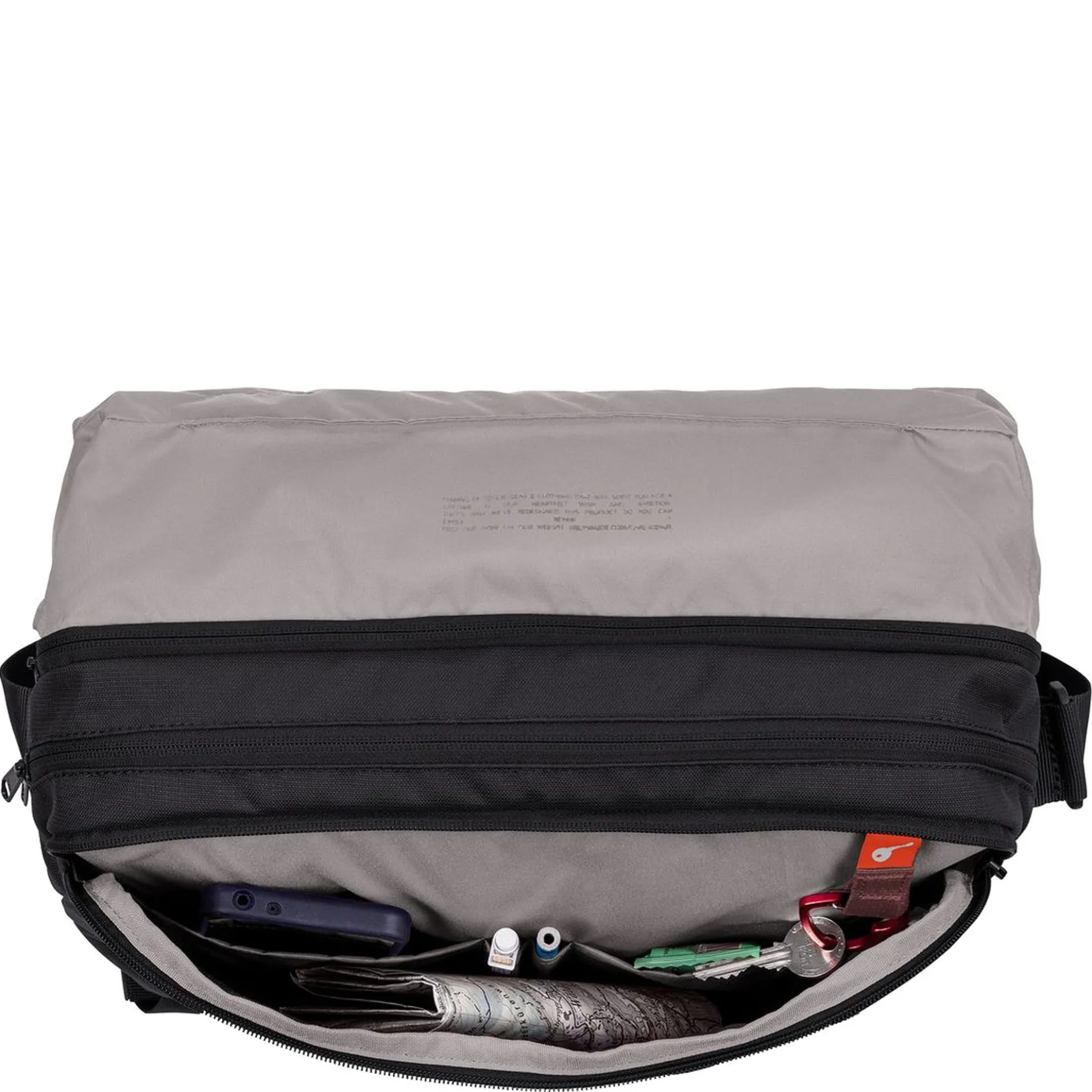 Rom III - Umhängetasche M 13.3" 35 cm (black)