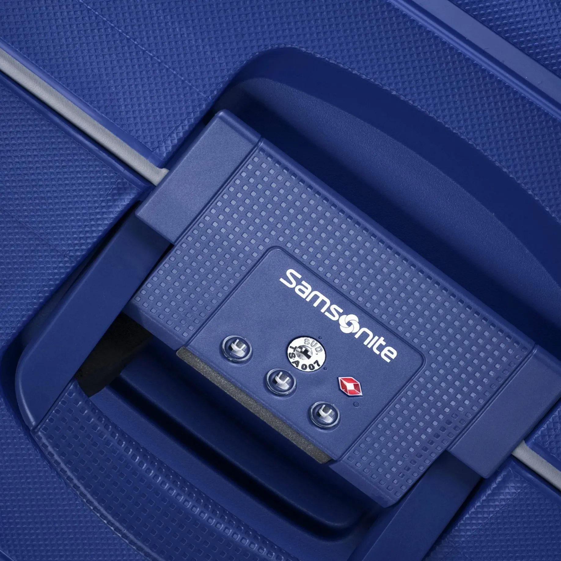 S Cure Spinner - 4-Rollen-Trolley L 75 cm (dark blue)