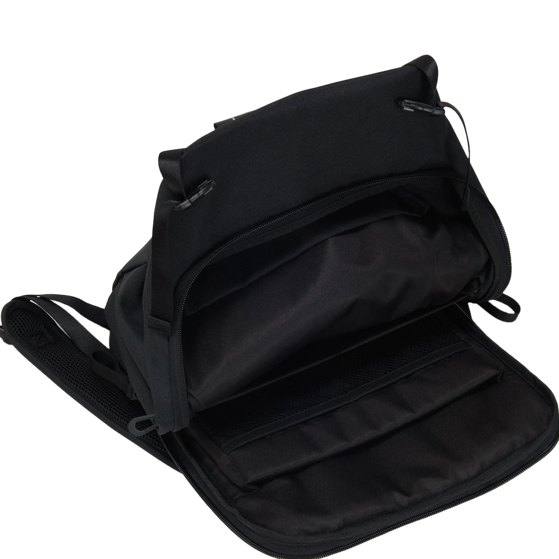 Saru EcoYarn - Rucksack 16" 44 cm (schwarz)