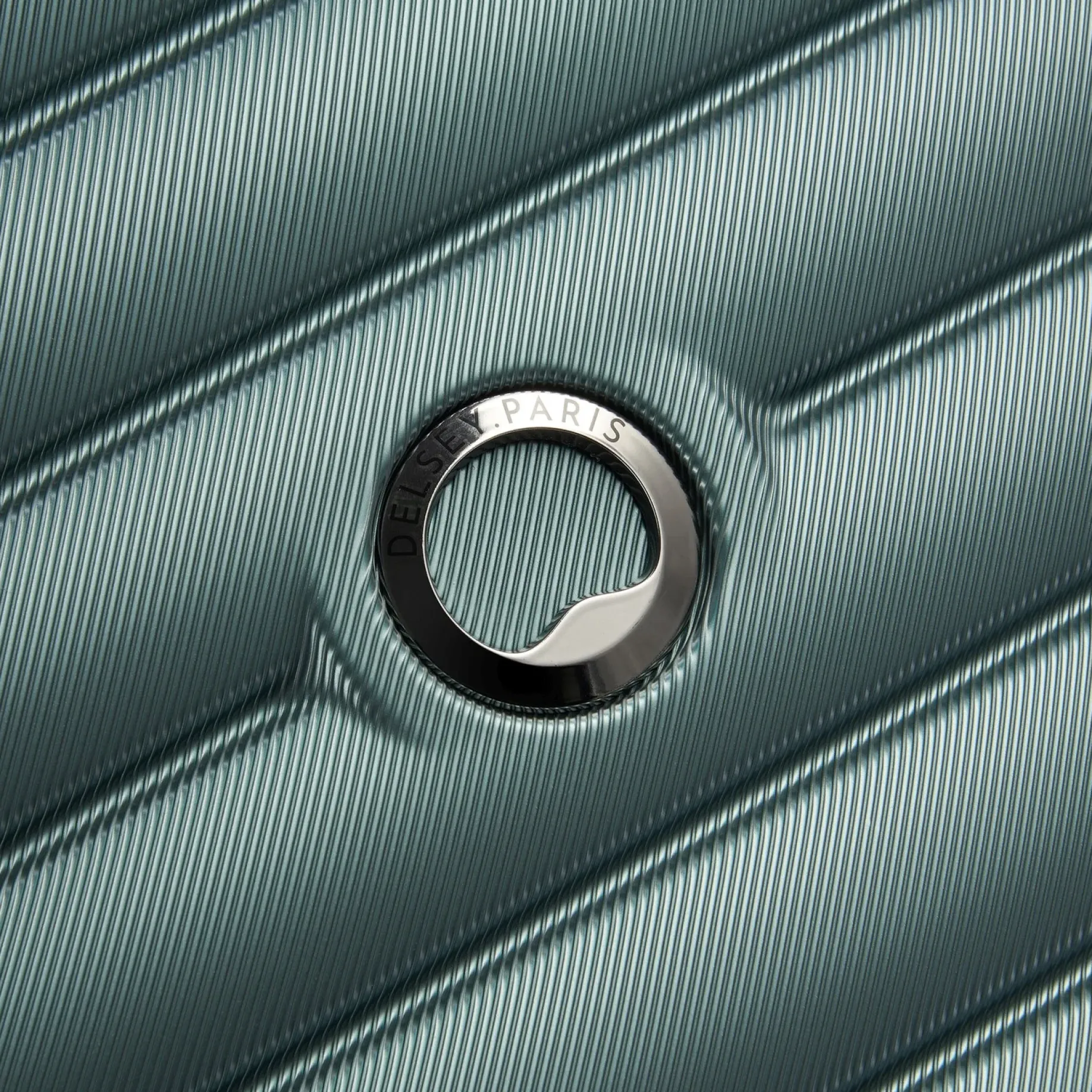 Shadow 5.0 - 4-Rollen-Kabinentrolley USB 55 cm (grün)