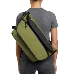 Simple Medium Messenger 15 - Schultertasche 13