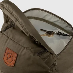 Singi 48 - Trekkingrucksack 67 cm (dark olive)