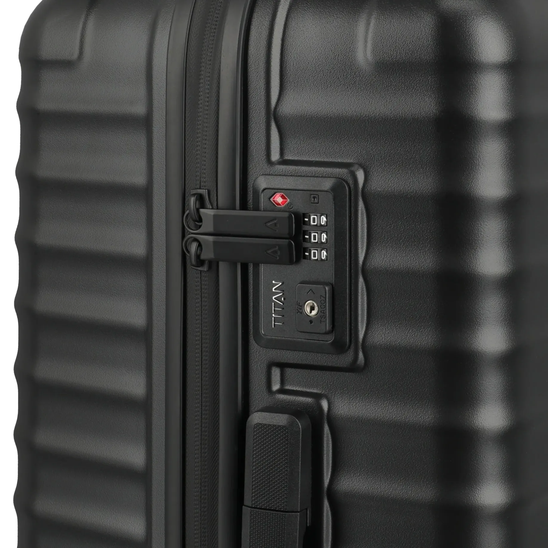 UPGRADE - 4-Rollen-Trolley M+ 69 cm (nightshade black)