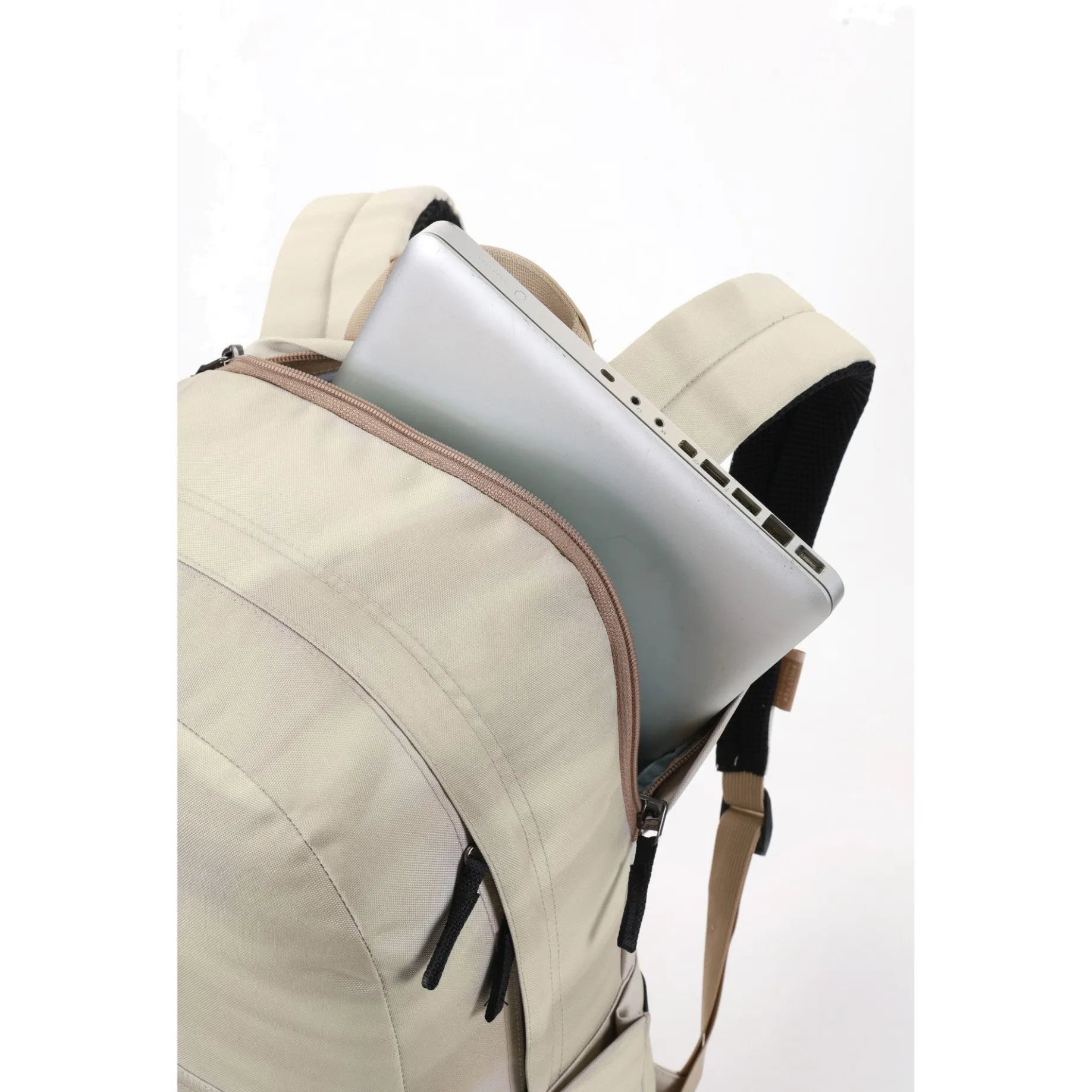 Urban Plus - Laptoprucksack 15" 46 cm (dune)