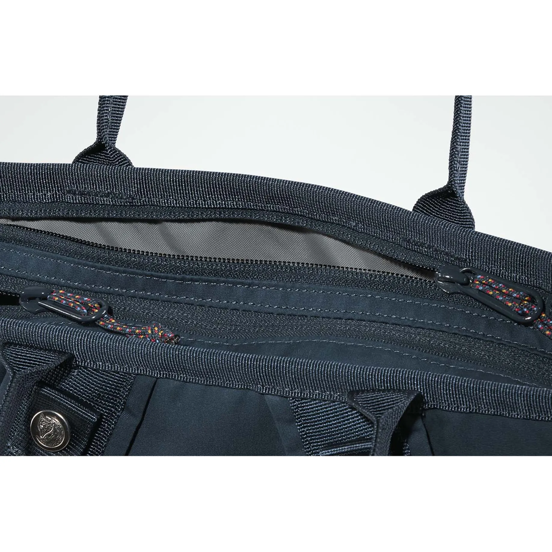 Vardag Totepack 20 - Umhängetasche 15" 43 cm (storm)