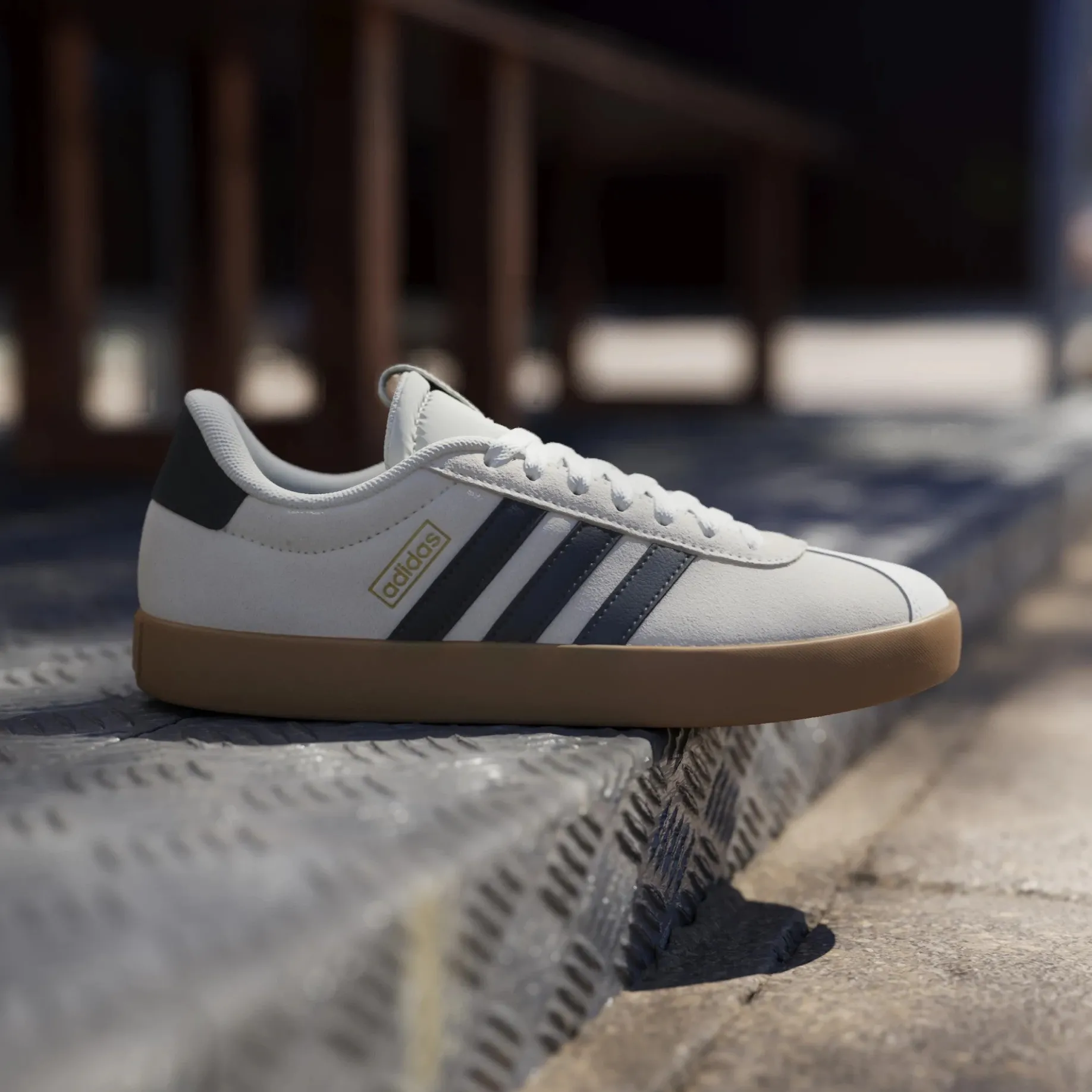 VL Court 3.0 Sneaker - Schuh Women (off white/grey six/gold met., 38 2/3)