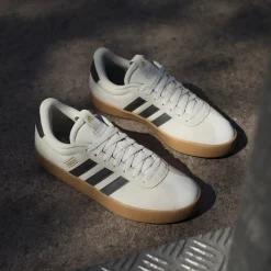 VL Court 3.0 Sneaker - Schuh Women (off white/grey six/gold met., 38 2/3)