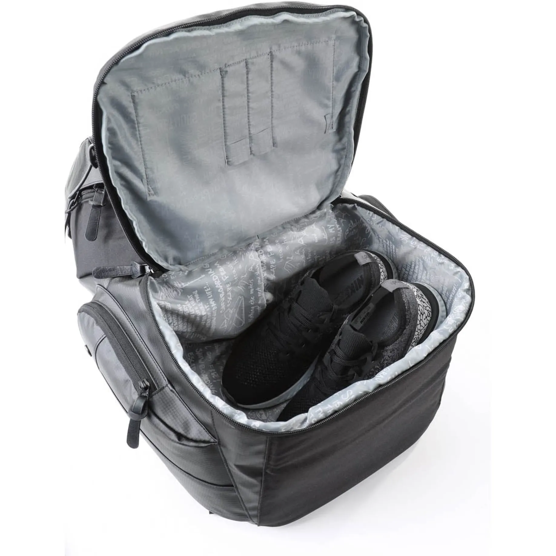 Weekender - Reiserucksack 55 cm (tough black)