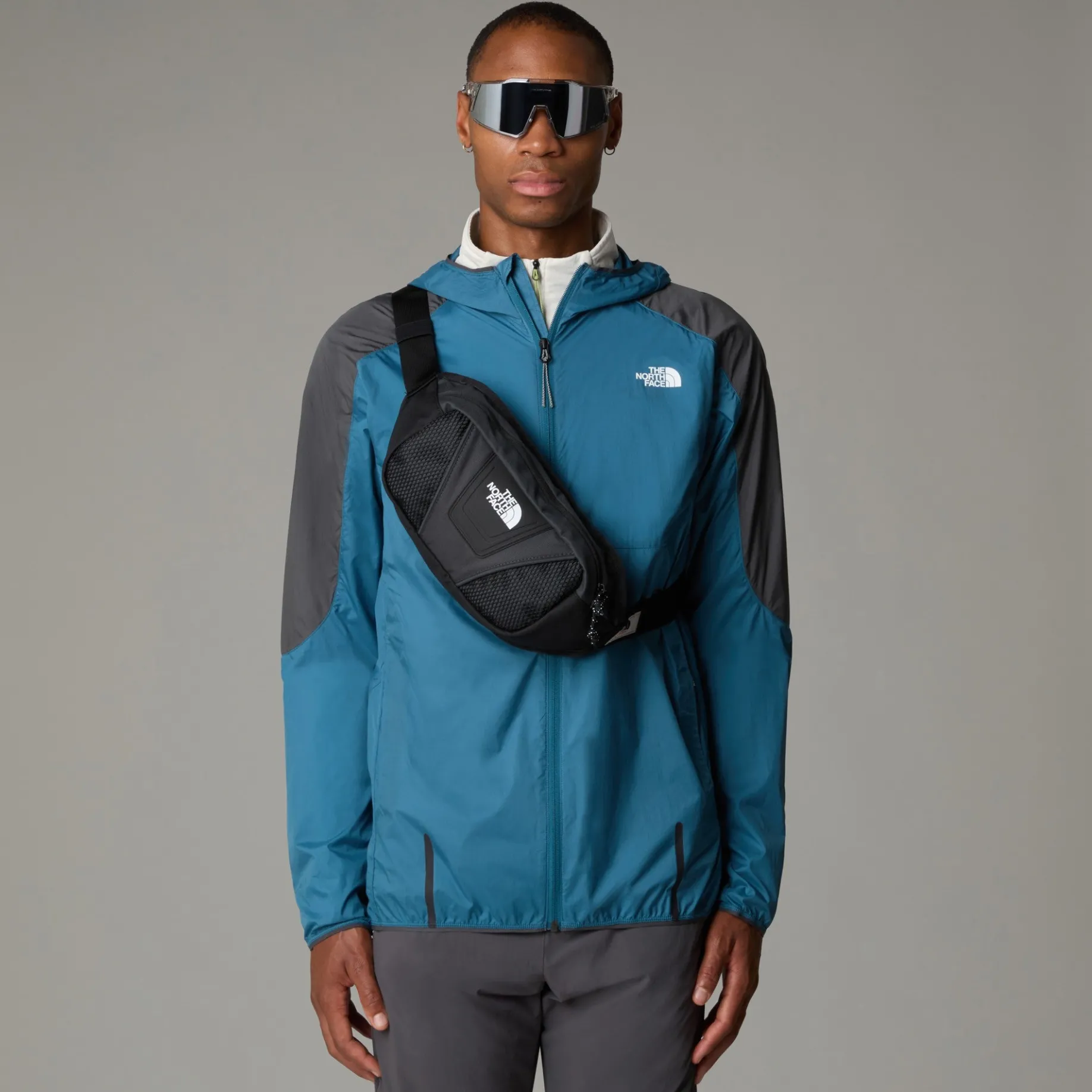 Y2K - Gürteltasche 33 cm (tnf black-asphalt grey)